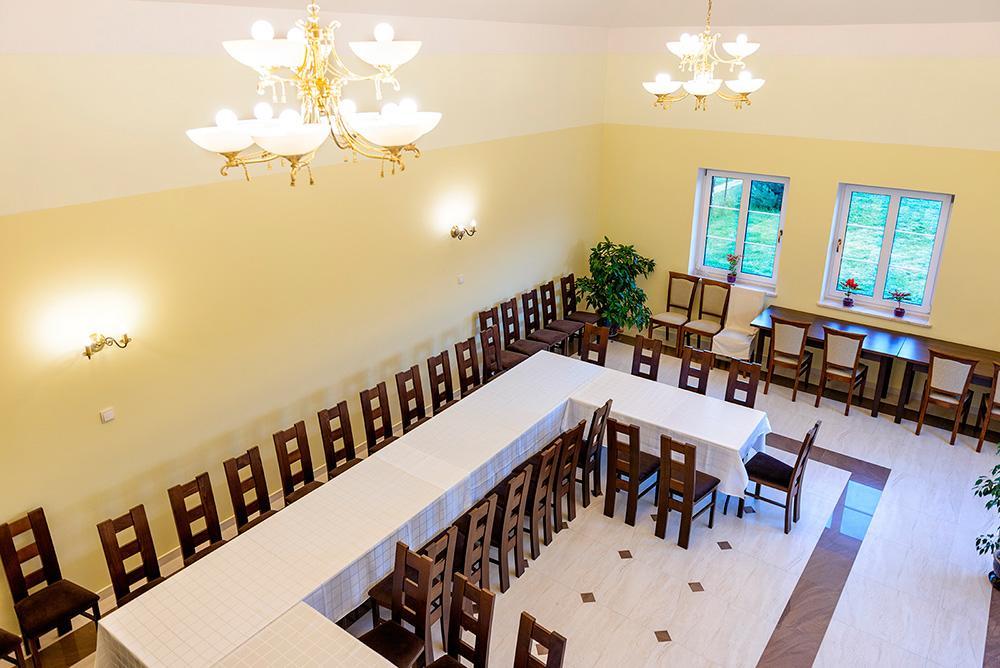 Apartamento Pensjonat Nad Struga Stryków Exterior foto