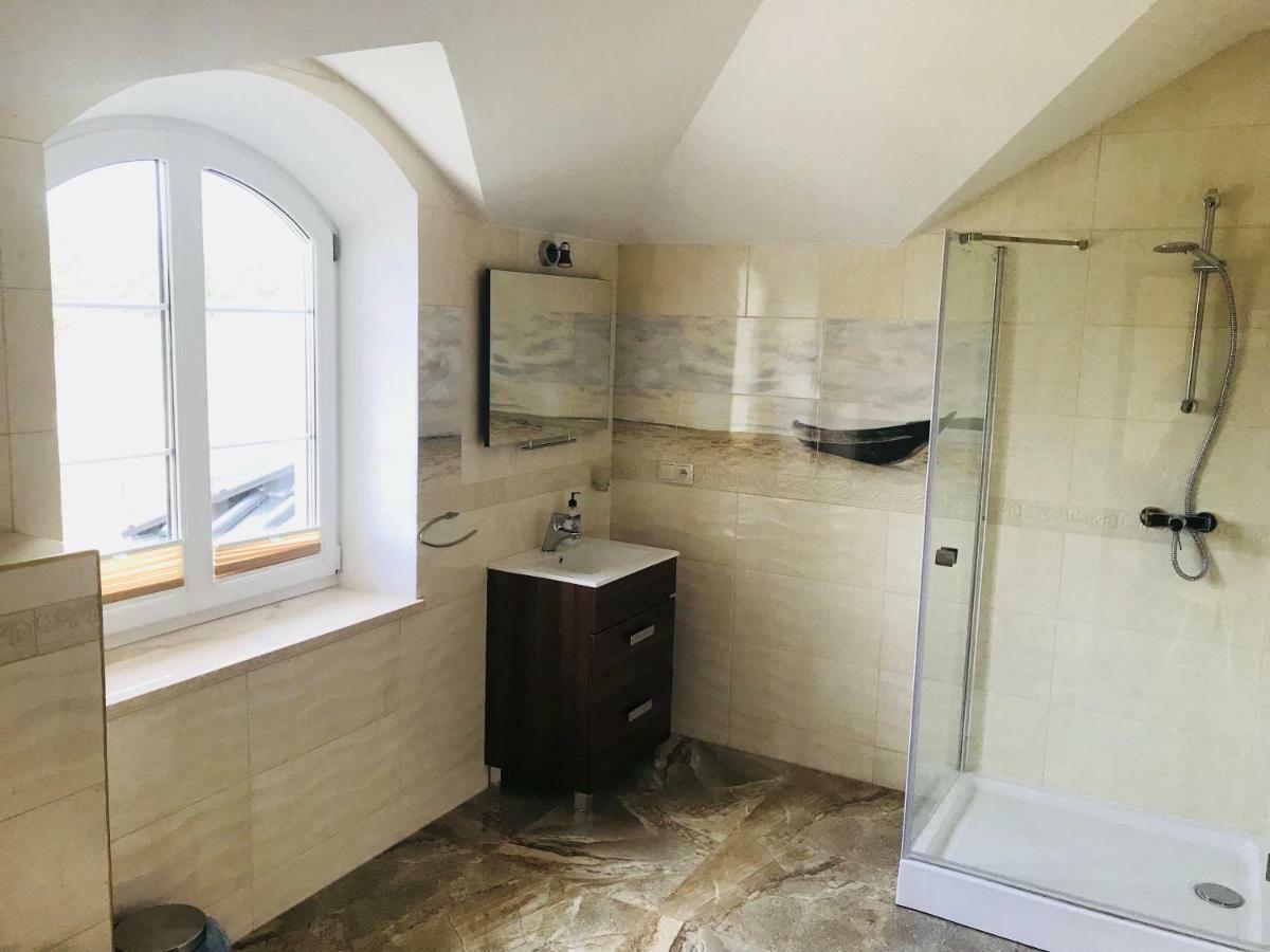 Apartamento Pensjonat Nad Struga Stryków Exterior foto