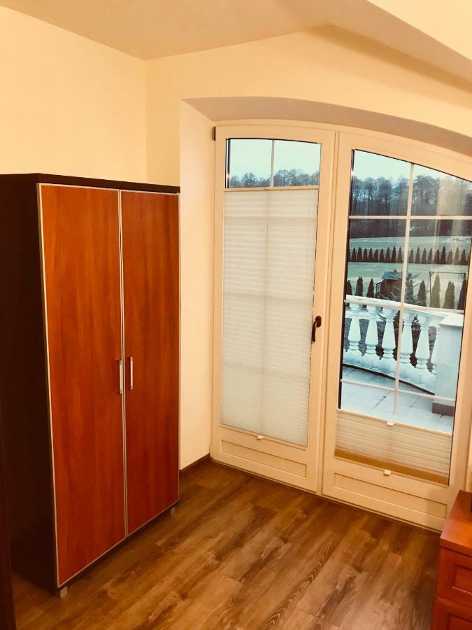 Apartamento Pensjonat Nad Struga Stryków Exterior foto