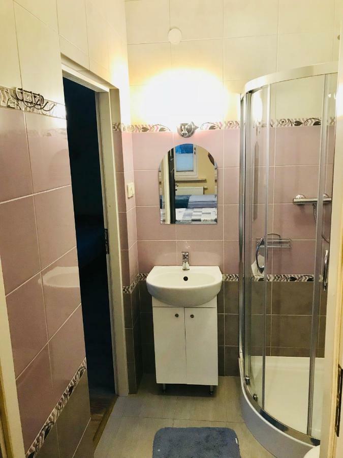 Apartamento Pensjonat Nad Struga Stryków Exterior foto